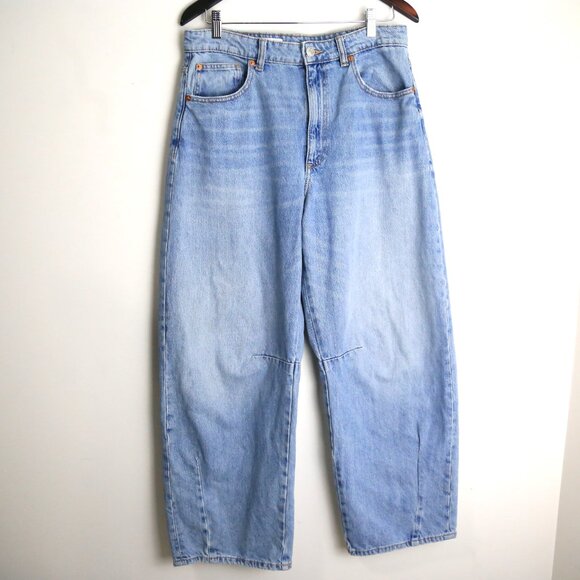 Zara TRF Mid-Rise Baggy Balloon Denim Medium Wash Relaxed Fit Jeans Size 8 - Picture 1 of 6